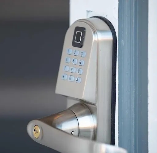 Entire Home/free Parking /racecourse * York